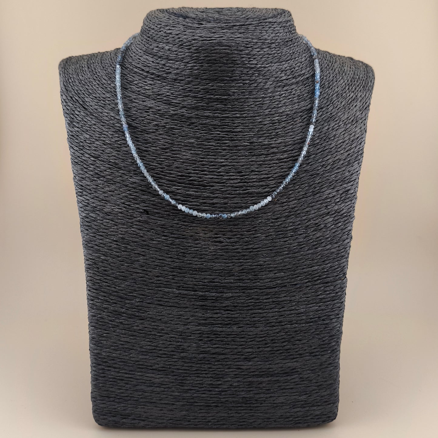 Collar Turmalina Azul Facetado 2mm